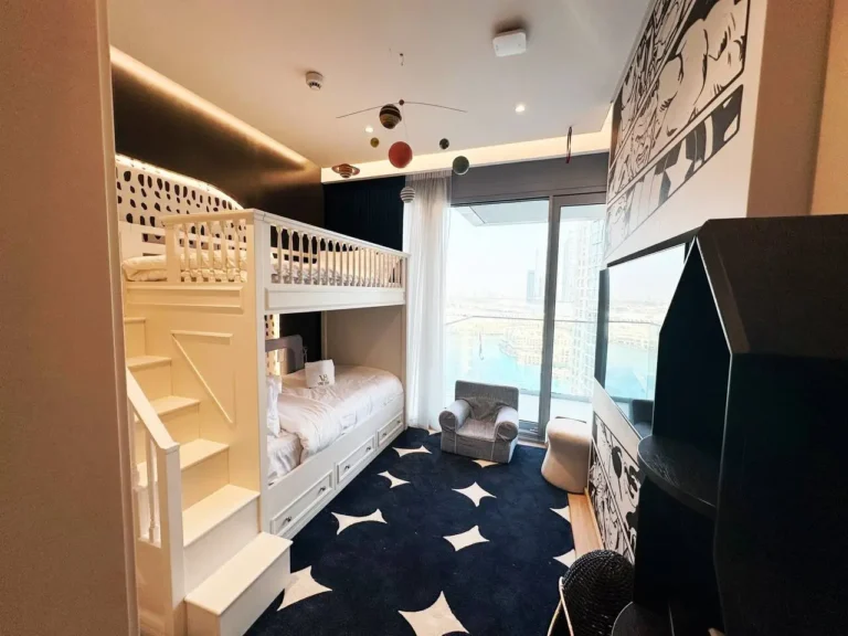 118835-340979-8LhDY0sVRV1oJ--F--fc8Wyp9K9CT8-UhXt9KDwoHODQY-676118824a200