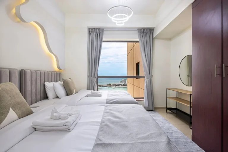 84963-248246-SiUH8z3yXHVpyyOnC9g-lv1LmnFkm11ObK5ZG7xV3aY-65e4edc23c6cd